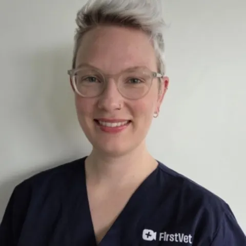 Laura Firley Rayegan